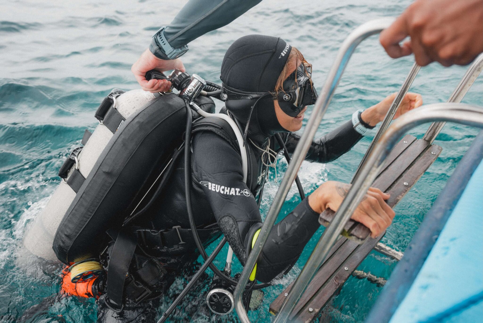 professional dive training in Nusa Penida under real open water conditions